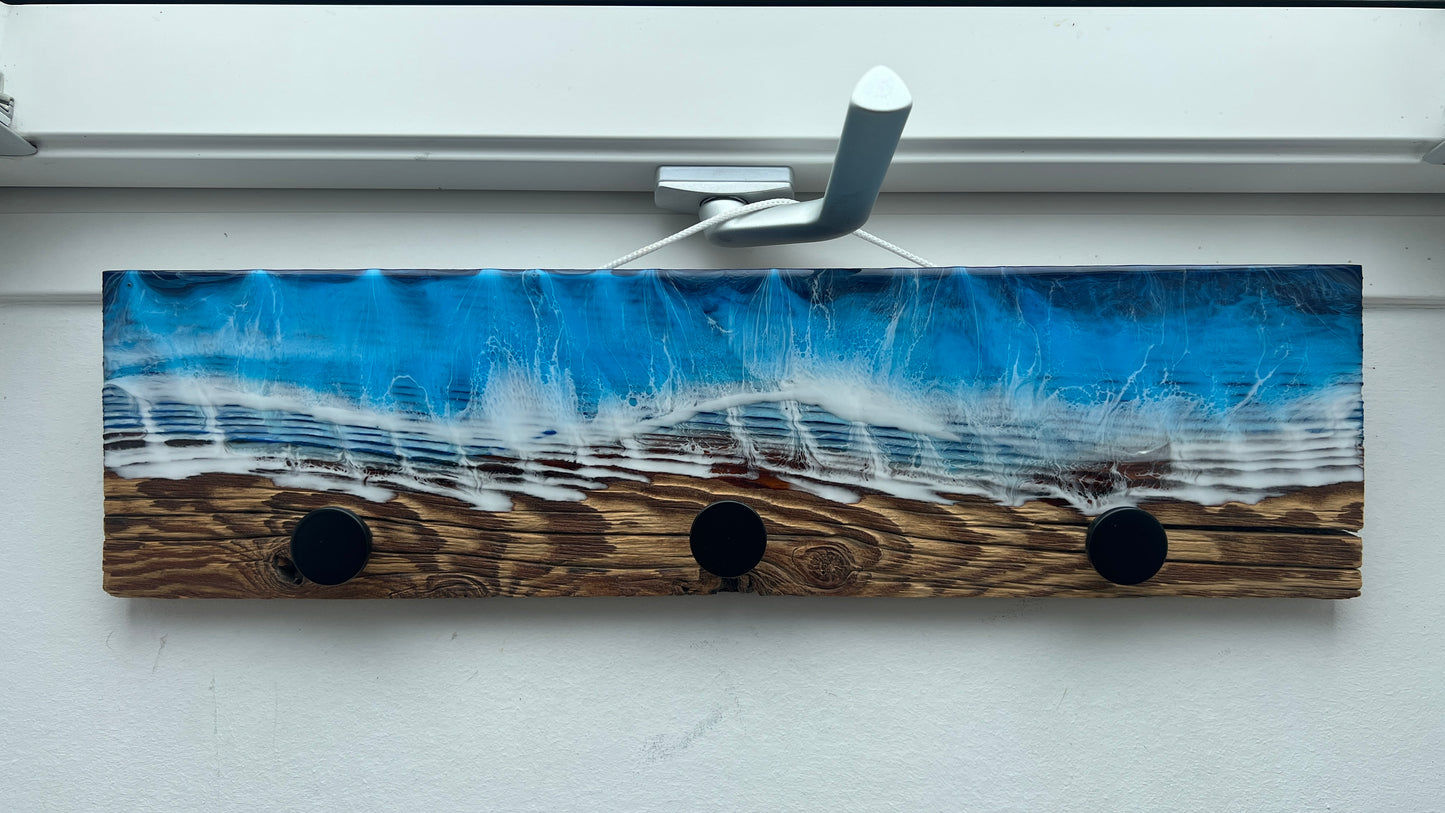 Wandgarderobe „Atlantik“ – Holz & Harz | 50 × 13,5 cm
