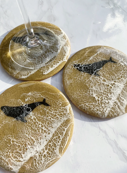 Resin Glasuntersetzer mit Wal in Gold